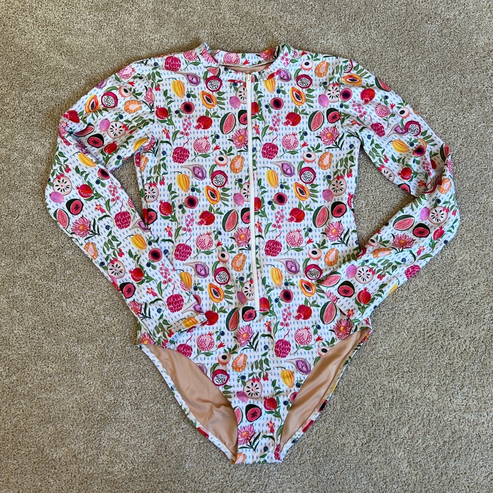 Mott50 50 UPF Long Sleeve Fruit Swimsuit Size Large